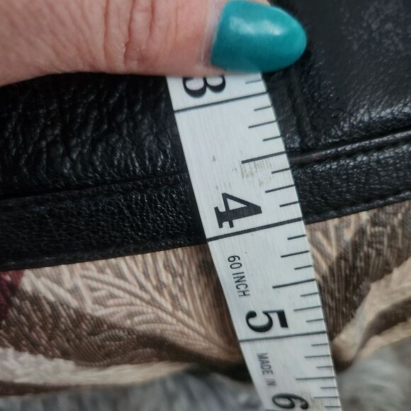 Burberry Authentic Nova‎ Check Patent Leather Plaid Shoulder Bag - Picture 14 of 14